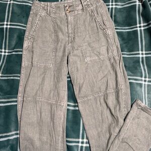 American Eagle olive green linen pants size 0 Regular